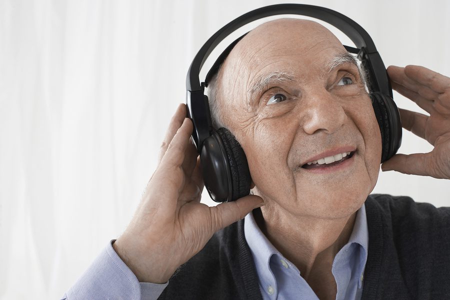 Six Podcasts to Remind Your Dad of Old-Time Radio Shows